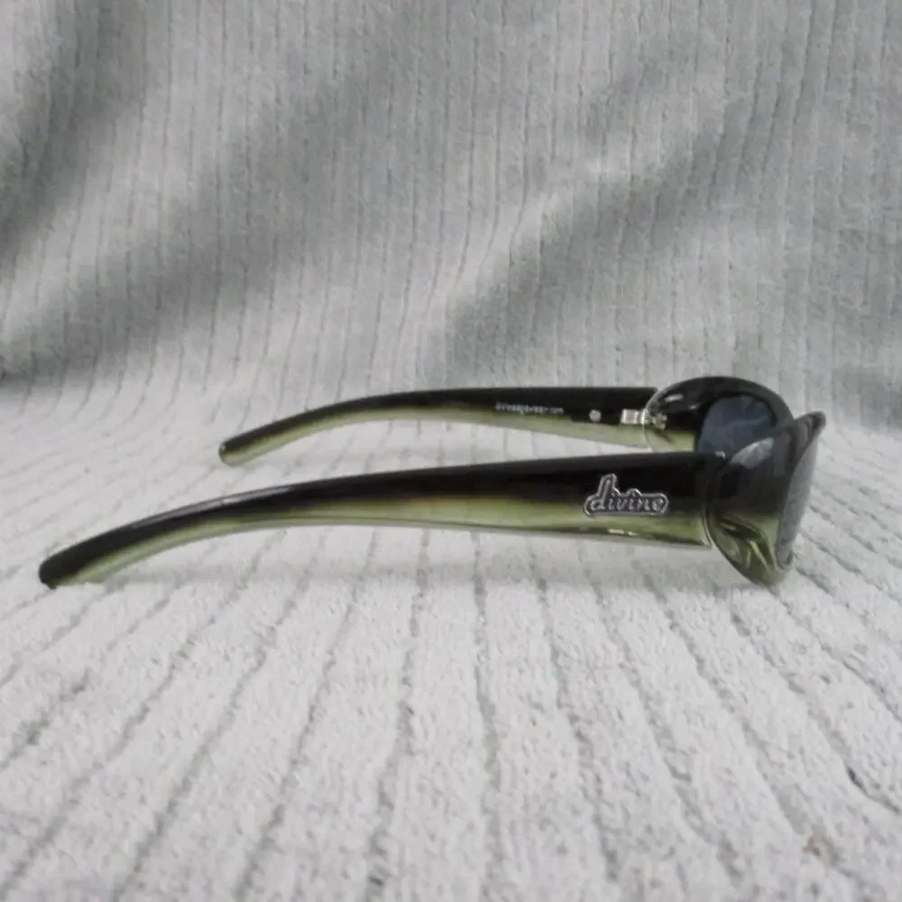 New Divine Eyewear Kali Black Clear Fade/Polarized Smoke Sunglasses Women's NWT